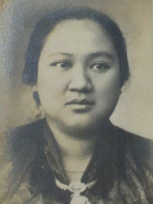Potret Dewi Sartika, domain publik via Wikimedia Commons