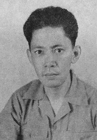Potret Abdul Halim dengan kemeja polos, tampak serius.