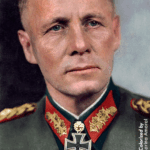 Potret Erwin Rommel mengenakan seragam militer Jerman lengkap dengan medali.